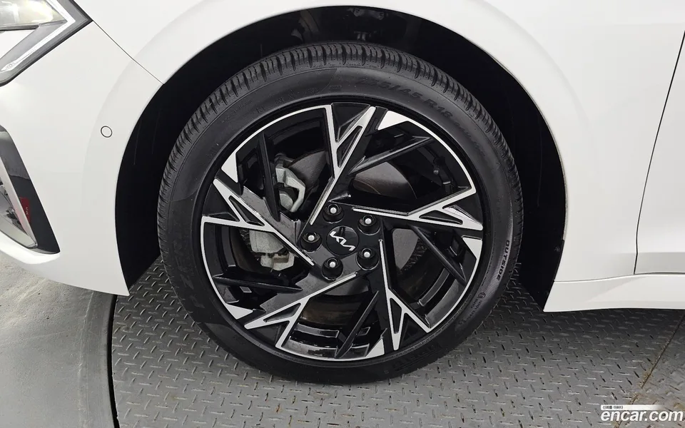 Kia K5 Hybrid 2024 — миниатюра 5