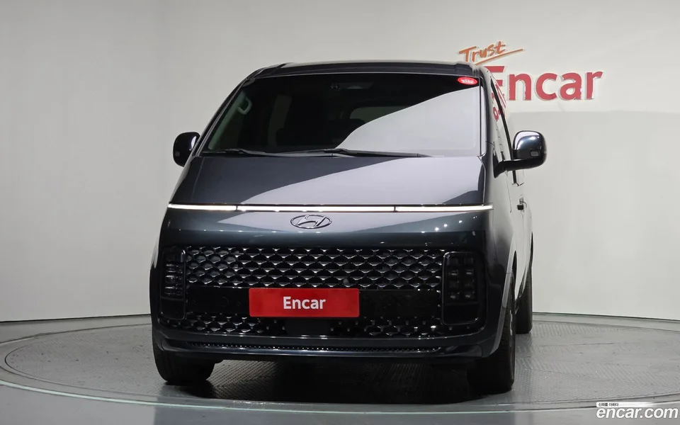 Hyundai Staria 9 2022 — миниатюра 3