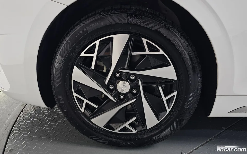 Hyundai Grandeur IG Hybrid 2022 — миниатюра 2