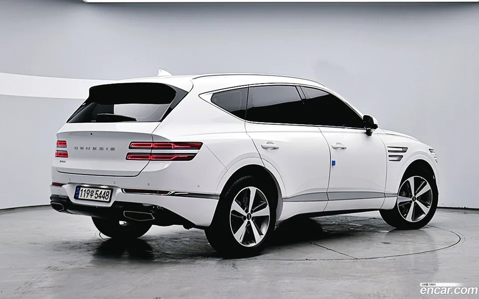 Genesis GV80 2.5T 2WD 2022 — миниатюра 4