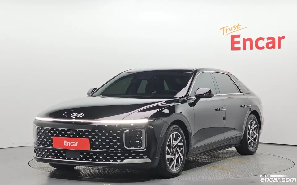 Hyundai Grandeur Hybrid 2023 — фото 1, купить с доставкой в Москву