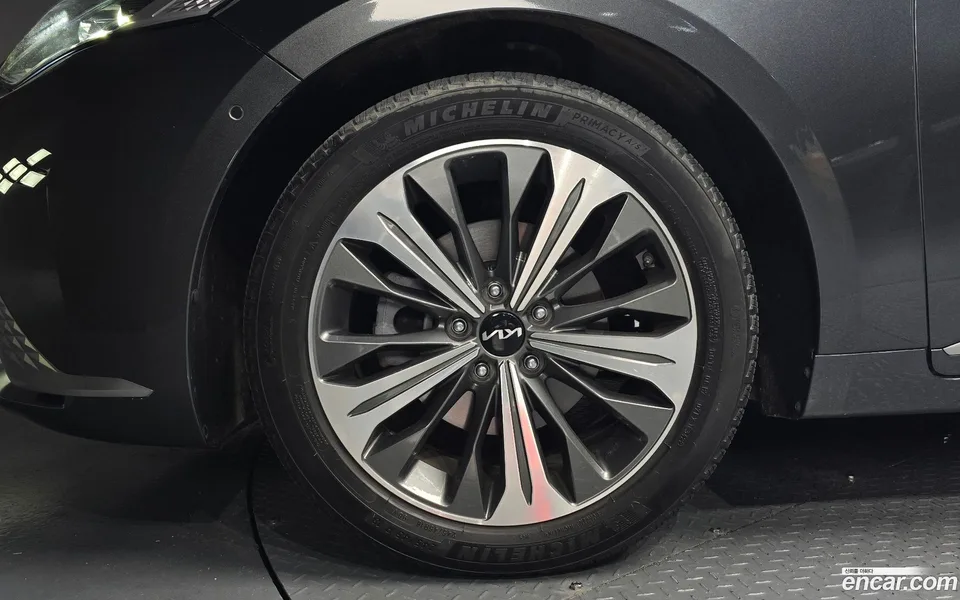 Kia K8 Hybrid 2023 — миниатюра 5