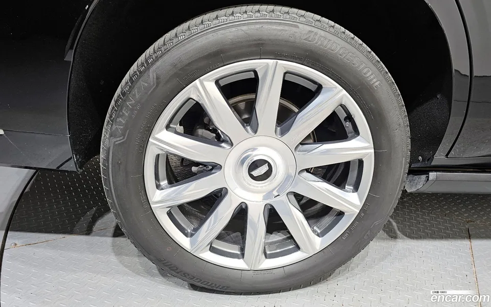 Cadillac Escalade 6.2 2022 — миниатюра 5