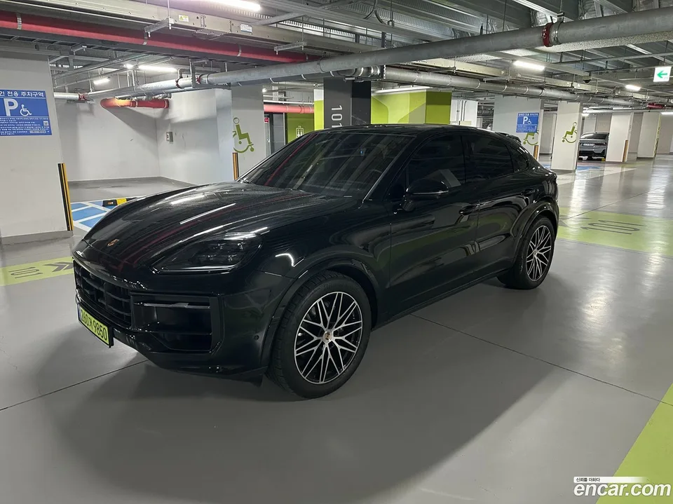 Porsche Cayenne 3.0 2025 — миниатюра 3
