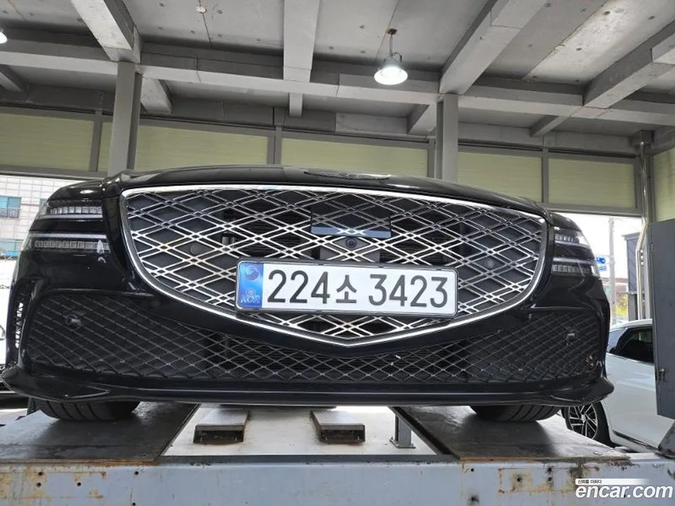 Genesis G80 2.5 AWD 2024 — фото 1, купить с доставкой в Москву