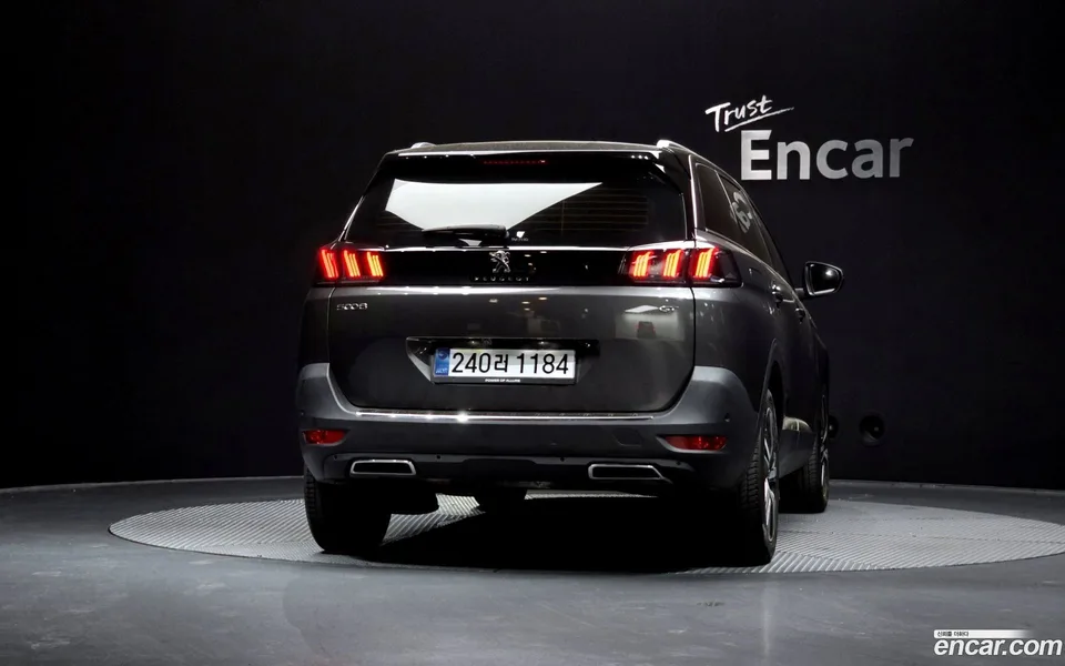 Peugeot 5008 1.2 Pure Tech GT 2024 — миниатюра 4