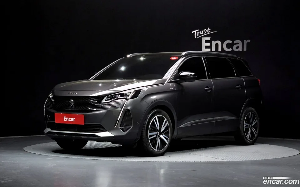 Peugeot 5008 1.2 Pure Tech GT 2024 — фото 1, купить с доставкой в Москву