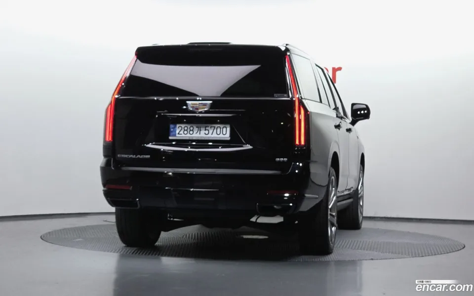 Cadillac Escalade 6.2 2025 — миниатюра 4