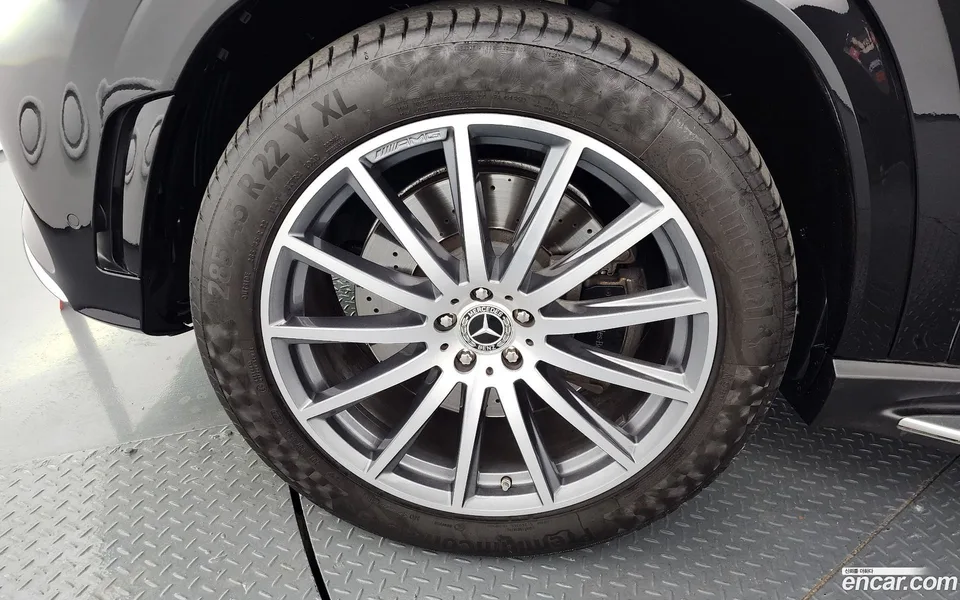 Mercedes-Benz GLS-Class GLS400d 4MATIC 2023 — миниатюра 2