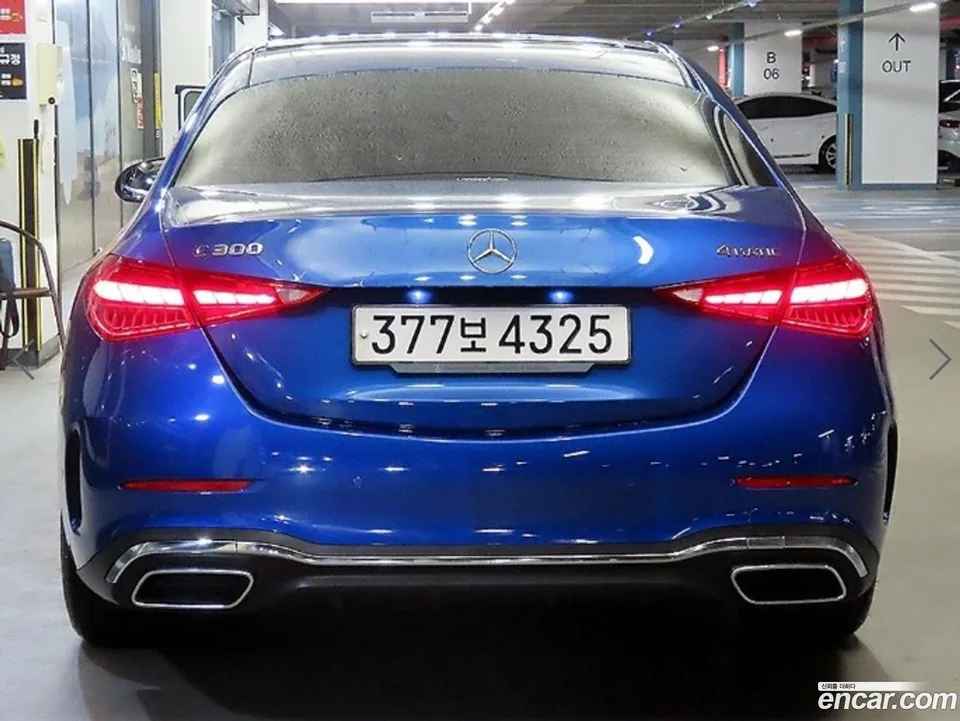 Mercedes-Benz C-Class C300 4MATIC AMG Line 2023 — миниатюра 2