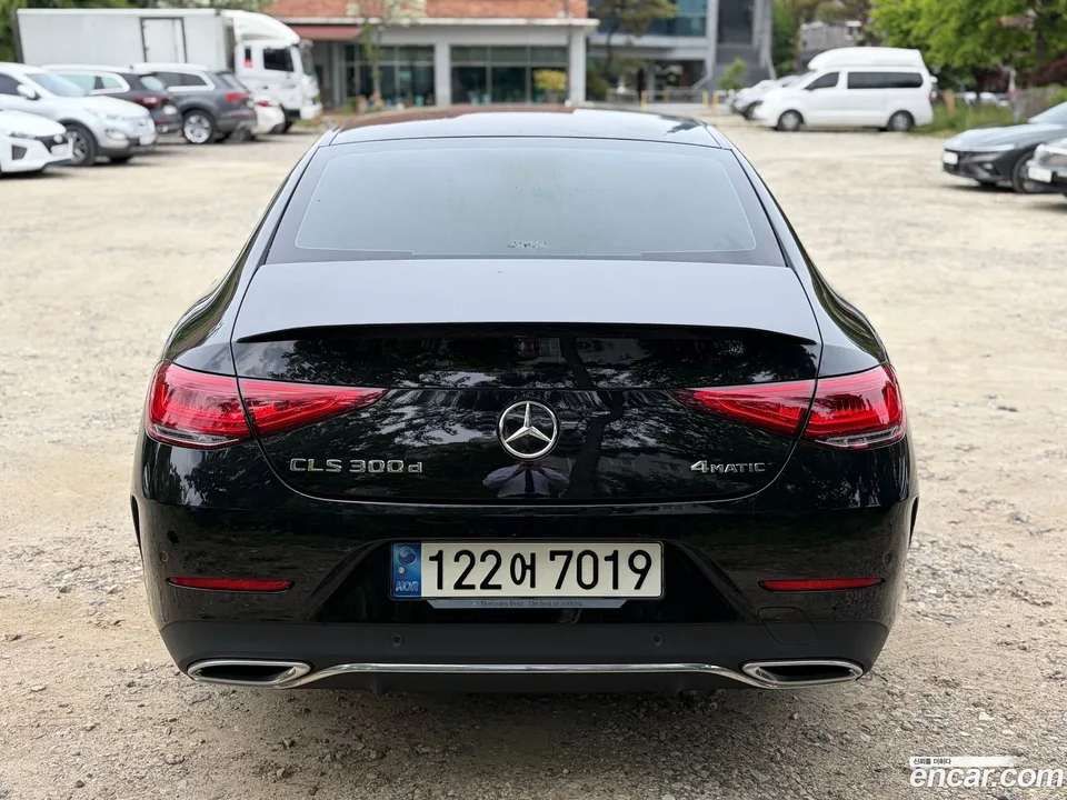 Mercedes-Benz CLS-Class CLS300d 4MATIC 2022 — миниатюра 4