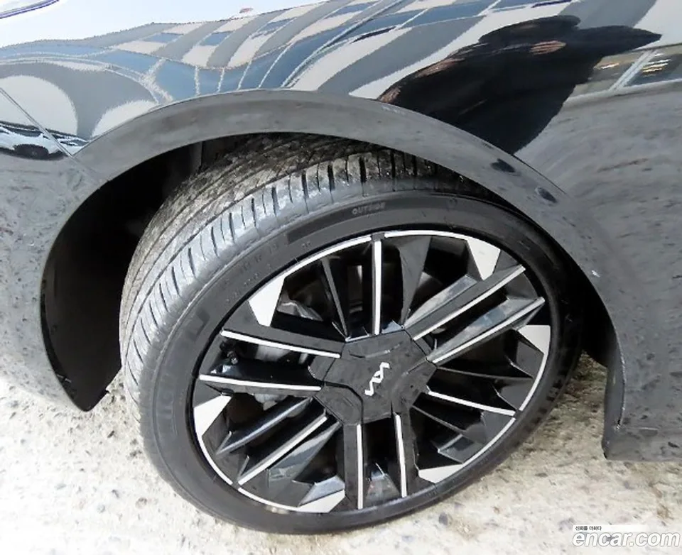 Kia K8 Hybrid 2025 — миниатюра 2