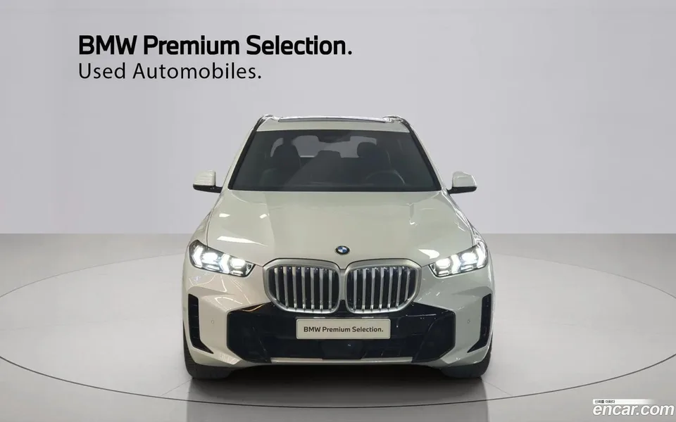 BMW X5 xDrive 40i M 2025 — миниатюра 3