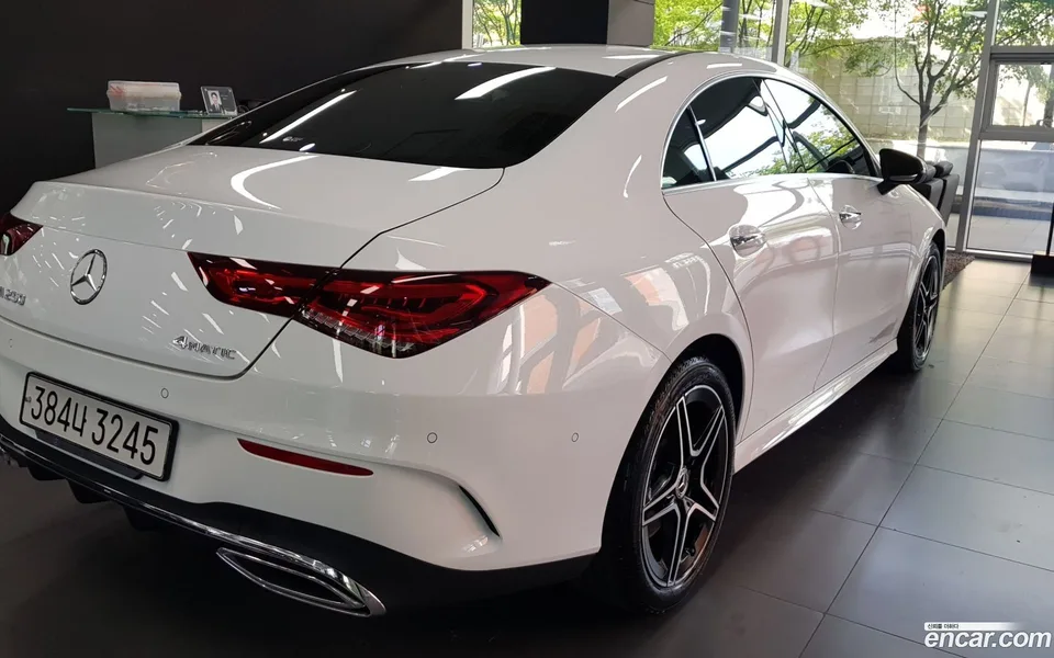 Mercedes-Benz CLA-Class CLA250 4MATIC 2022 — миниатюра 2