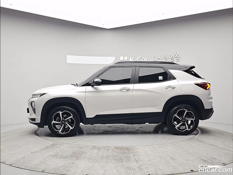 Chevrolet Trailblazer 1.3 4WD 2023 — миниатюра 3