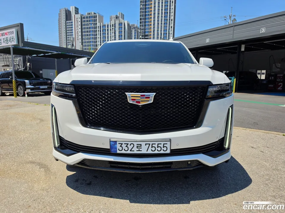 Cadillac Escalade 6.2 2023 — миниатюра 3