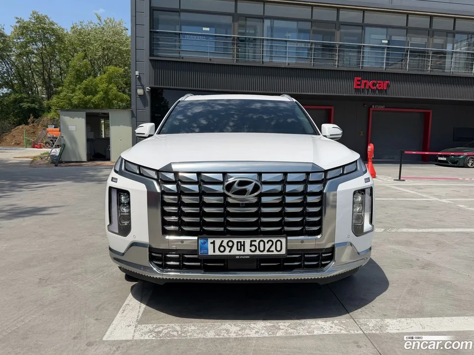 Hyundai Palisade 3.8 2WD 2023 — фото 1, купить с доставкой в Москву