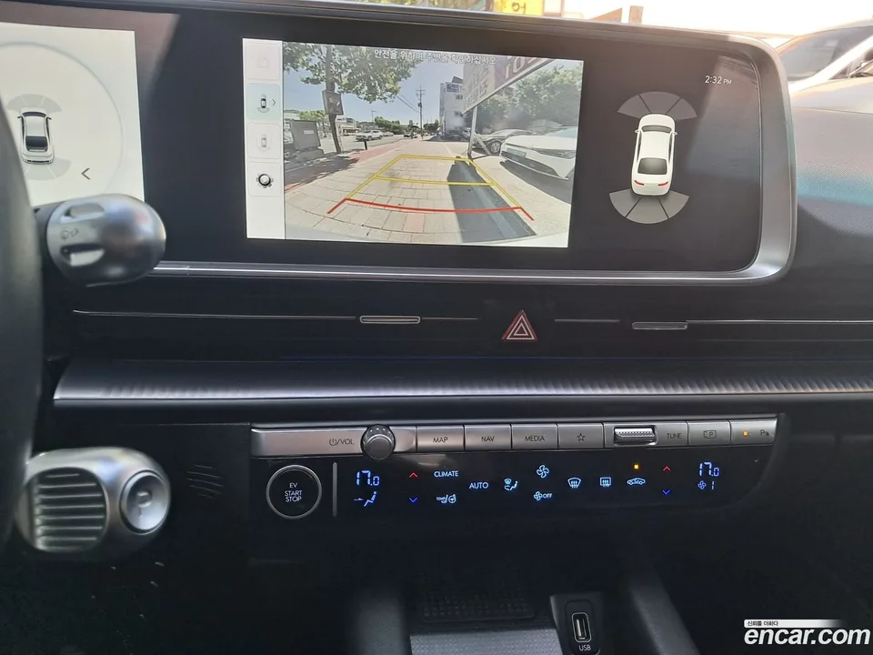 Hyundai Ioniq 6 2023 — миниатюра 2