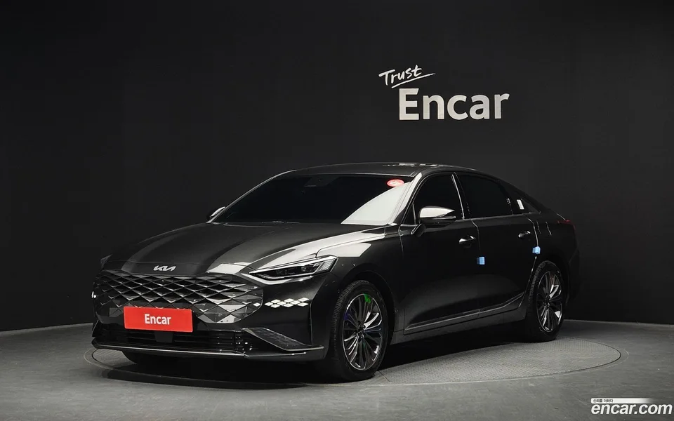 Kia K8 Hybrid 2022 — фото 1, купить с доставкой в Москву