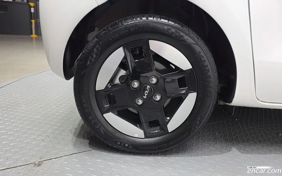 Kia Ray EV 2024 — миниатюра 2