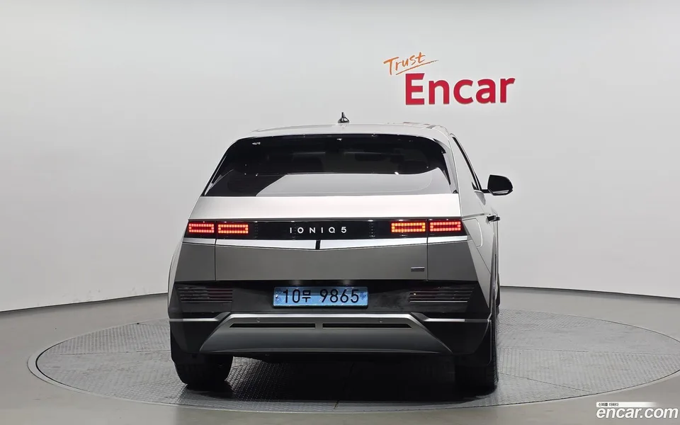 Hyundai Ioniq 5 AWD 2023 — миниатюра 4