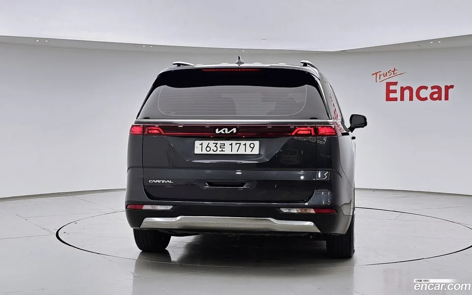 Kia Carnival 9 2023 — миниатюра 4