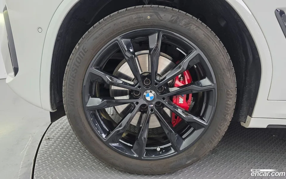 BMW X4 xDrive20i M 2025 — миниатюра 5
