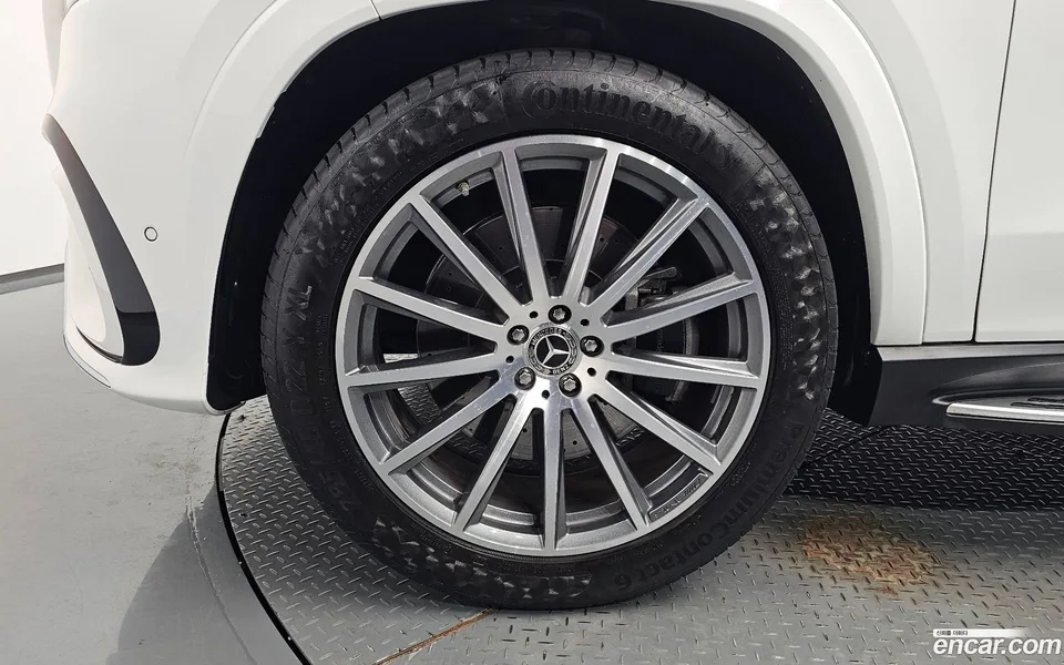 Mercedes-Benz GLS-Class GLS450 4MATIC 2024 — миниатюра 2