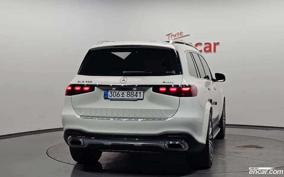 Mercedes-Benz GLS-Class GLS450 4MATIC 2024 — миниатюра 4