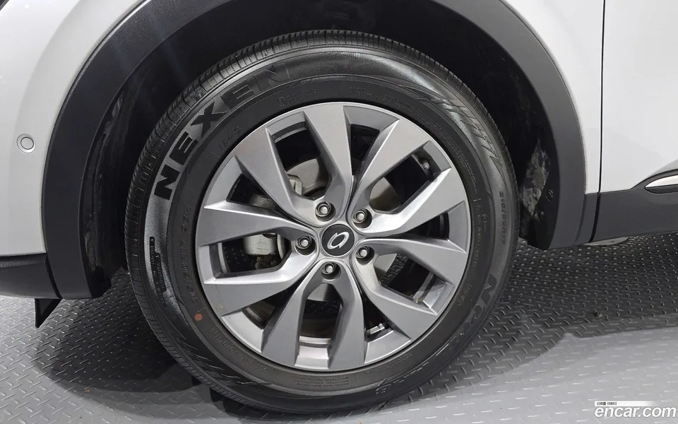 Renault Samsung XM3 (Arkana) 1.6 GTe 2024 — миниатюра 5