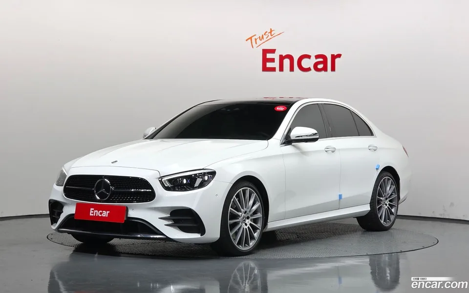 Mercedes-Benz E-Class E350 4MATIC AMG Line 2022 — фото 1, купить с доставкой в Москву