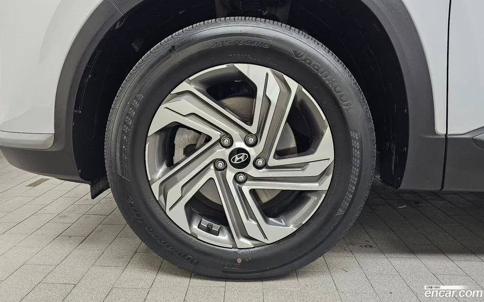 Hyundai SantaFe 2.2 2WD 2022 — миниатюра 5