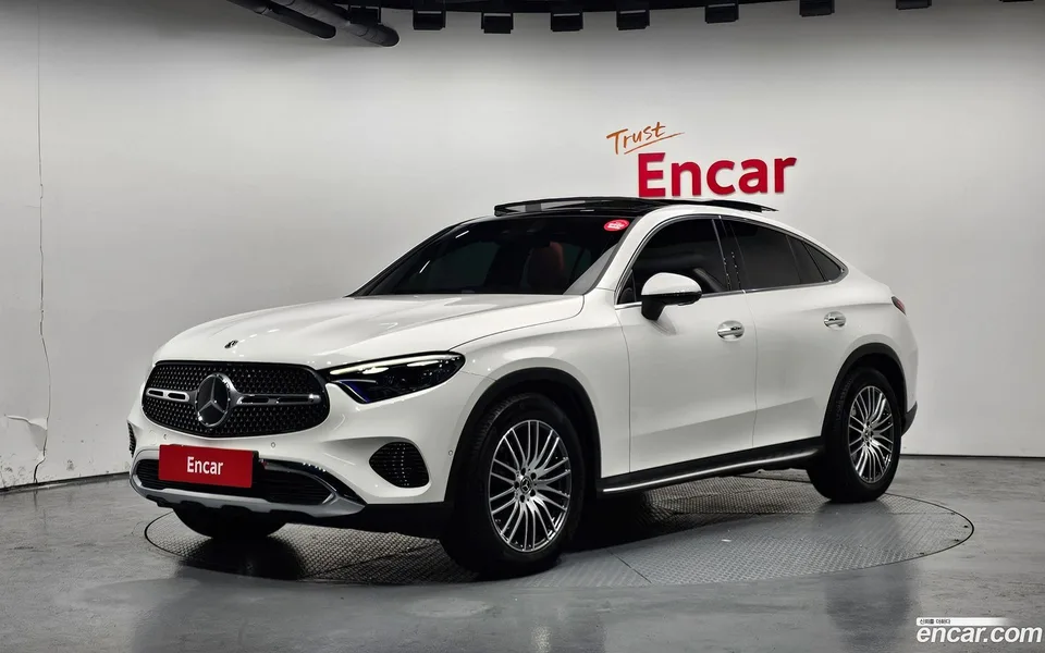 Mercedes-Benz GLC-Class GLC300 4MATIC 2025 — фото 1, купить с доставкой в Москву