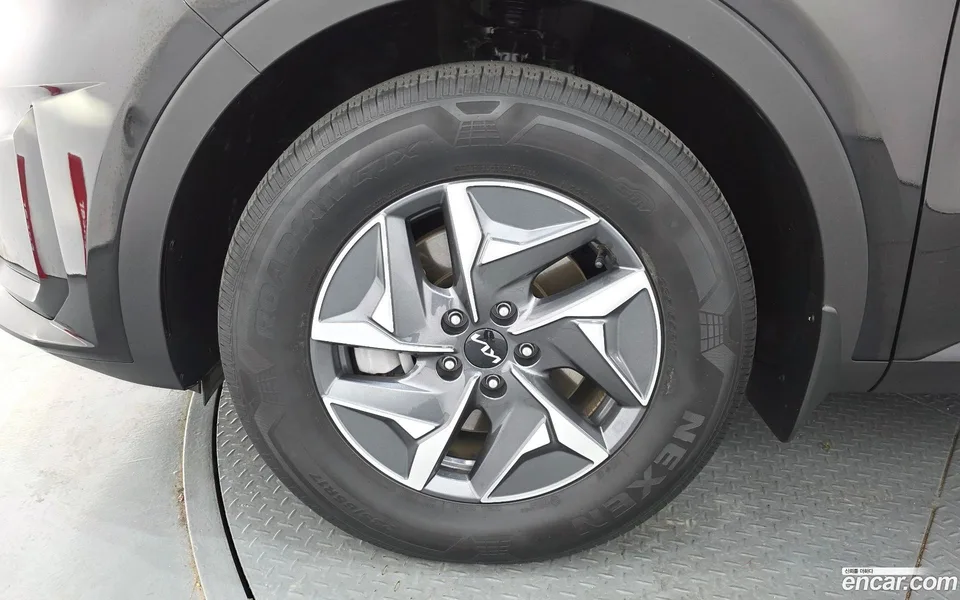 Kia Sorento HEV 1.6 2WD 2022 — миниатюра 2