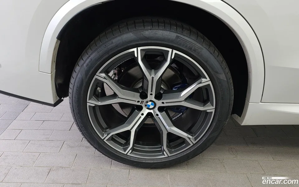 BMW X5 xDrive 30d M 2025 — миниатюра 5