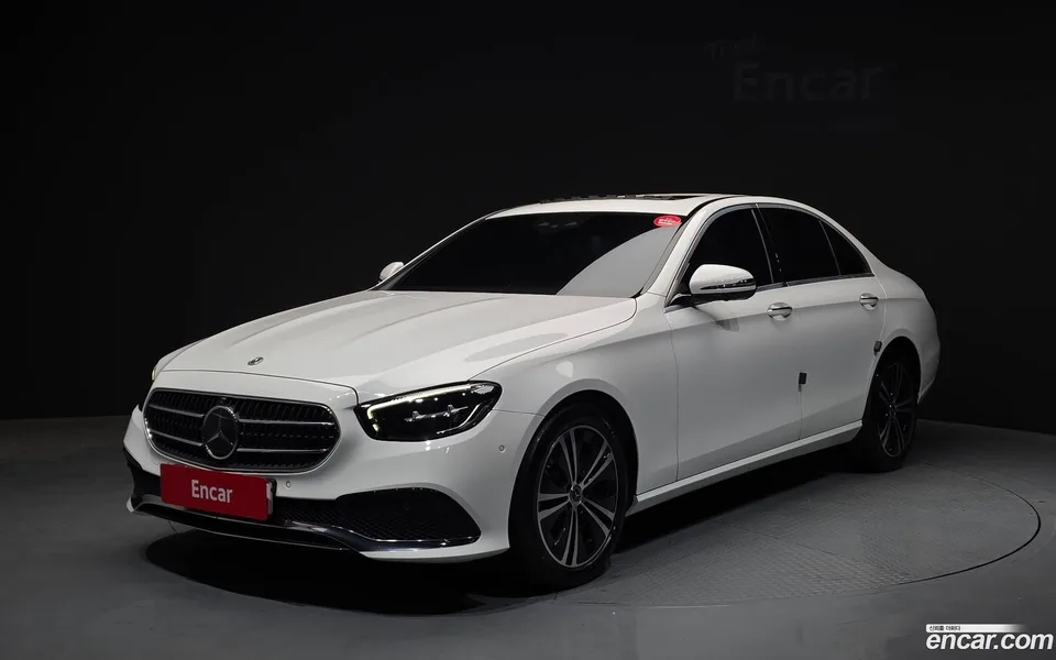Mercedes-Benz E-Class E250 2022 — фото 1, купить с доставкой в Москву