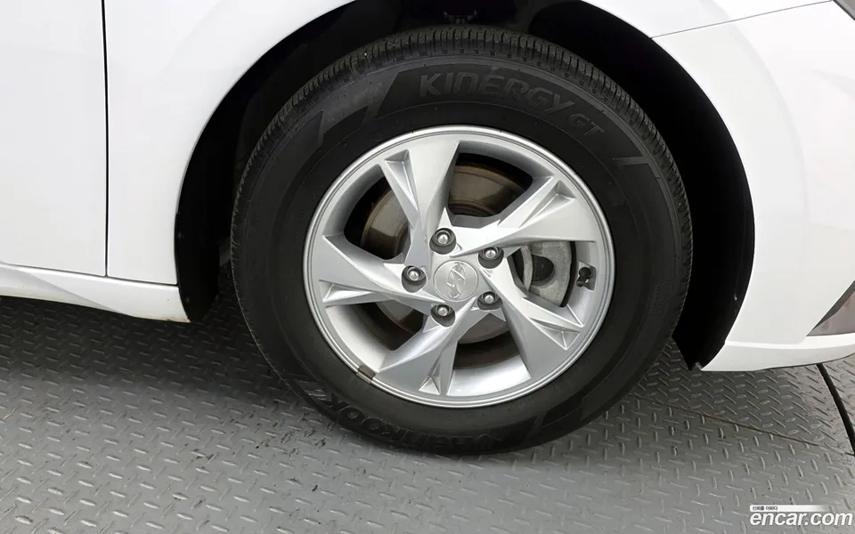 Hyundai Avante 1.6 2022 — миниатюра 5