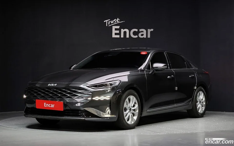 Kia K8 2.5 2WD 2022 — фото 1, купить с доставкой в Москву
