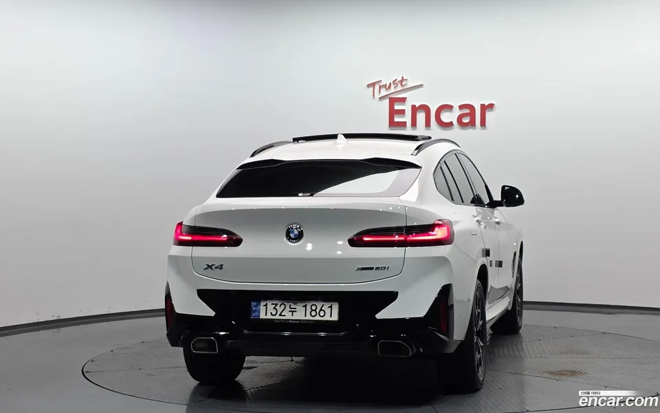 BMW X4 xDrive20i M 2024 — миниатюра 4