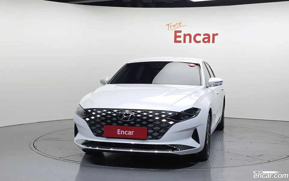 Hyundai Grandeur IG 3.0 LPi () 2022 — миниатюра 3