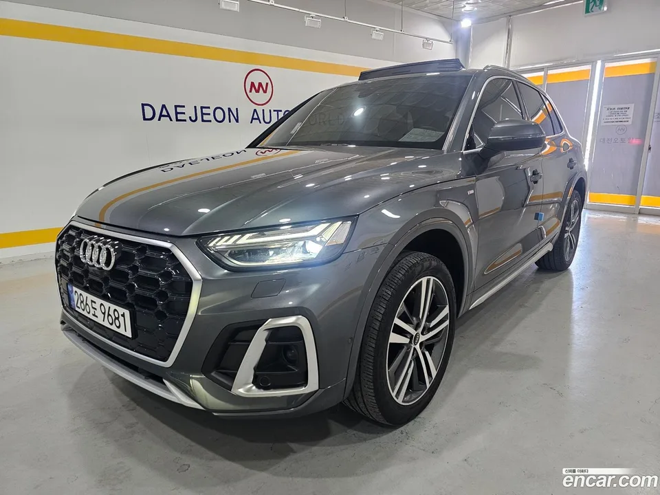 Audi Q5 45 TFSI 2023 — миниатюра 3