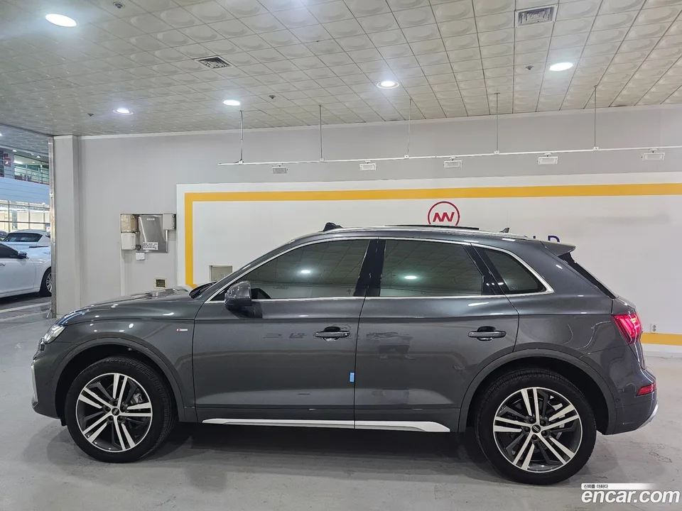 Audi Q5 45 TFSI 2023 — миниатюра 4