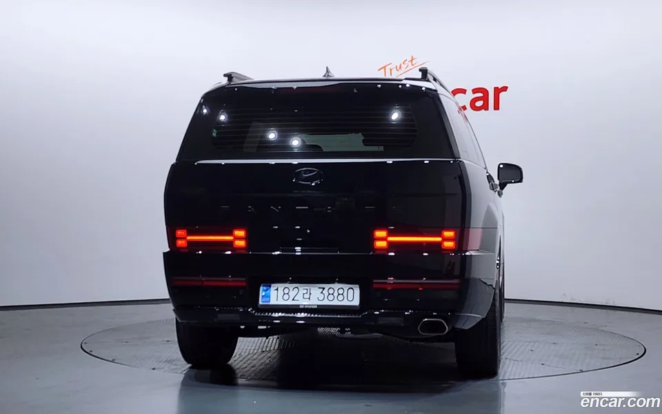 Hyundai SantaFe 2.5T 2WD 2023 — миниатюра 4