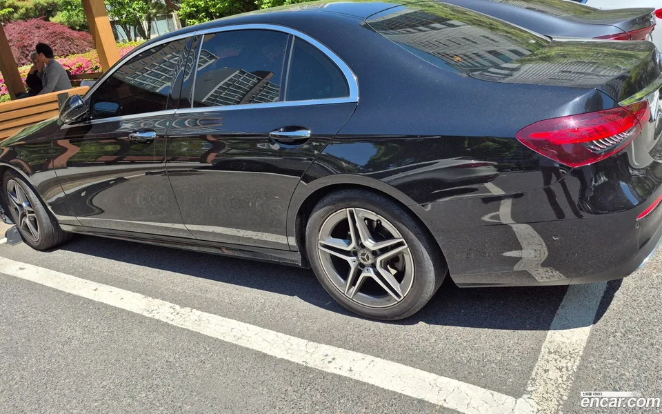 Mercedes-Benz E-Class E250 AMG Line 2023 — миниатюра 4