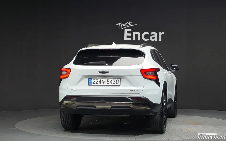 Chevrolet Trax Crossover 1.2 ACTIV 2023 — миниатюра 4