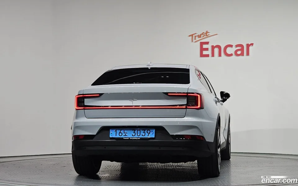 Polestar Polestar 2 2022 — миниатюра 4