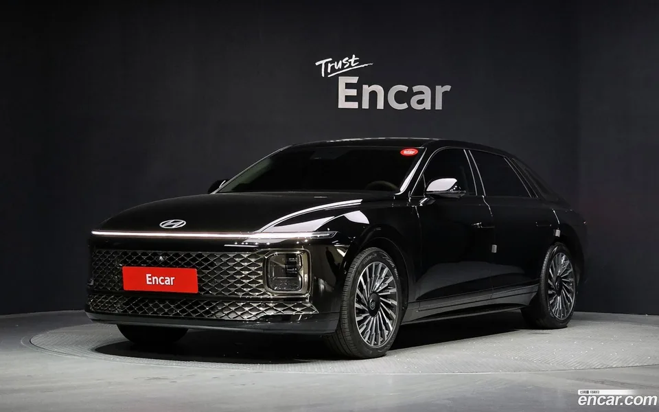 Hyundai Grandeur Hybrid 2023 — фото 1, купить с доставкой в Москву