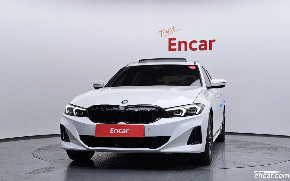 BMW 3 Series 320i 2024 — миниатюра 3