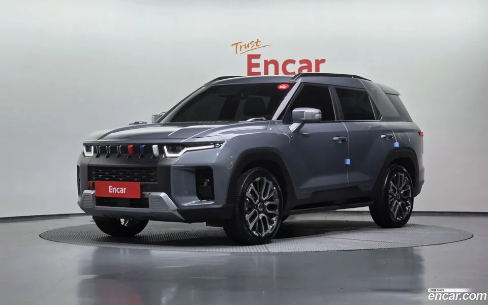 KG Mobility Torres 1.5 2WD 2023 — фото 1, купить с доставкой в Москву