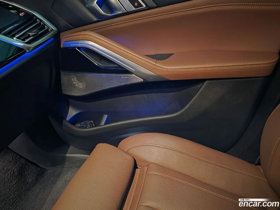BMW X6 xDrive40d M 2022 — миниатюра 2